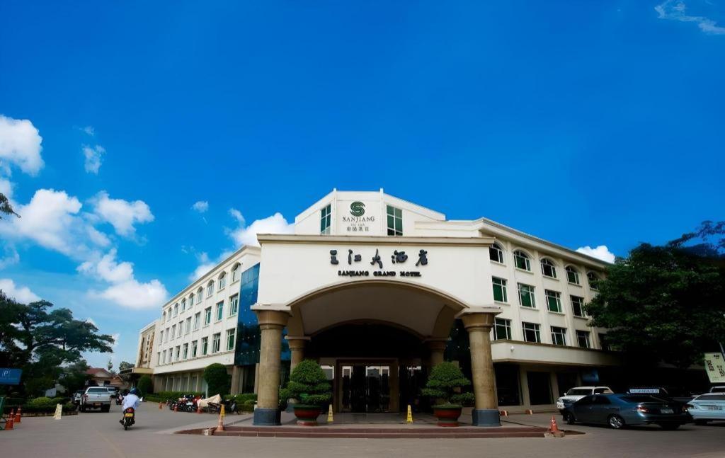 San Jiang Grand Hotel Vientiane Exteriér fotografie